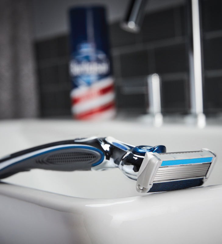 Barbasol Ultra 6 Plus Premium System Razor